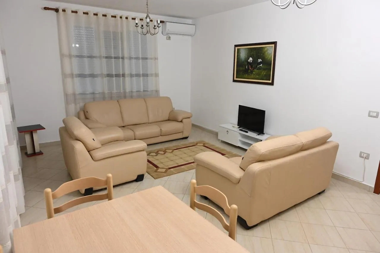Iris Apartaments Sakes Albánie