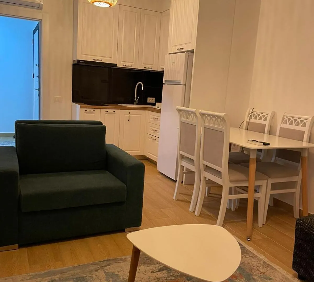 Iris Apartaments Sakes Albánie